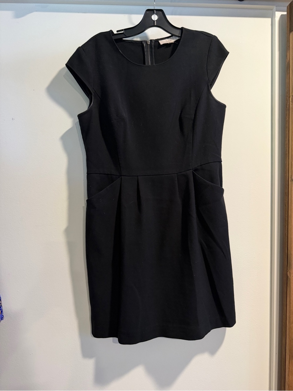 LOFT Black Cap-Sleeve Sheath Dress